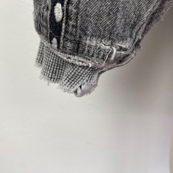 Zeppelin Womans Gray Sweatshirt Medium Cotton Distressed Pockets Logo Hip Hop - Picture 10 of 15